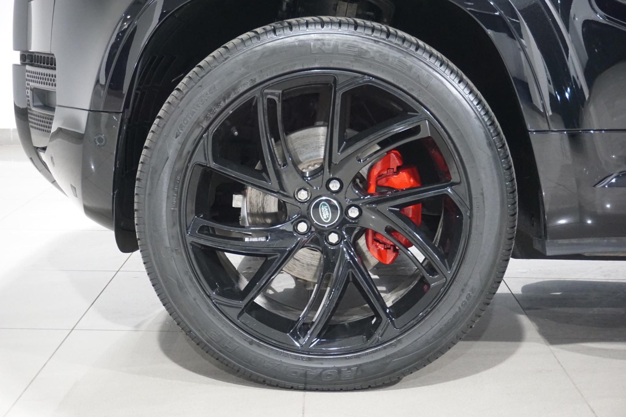 Land Rover Defender 110 3.0 D250 MHEV XS Edition Auto 4WD Euro 6 (s/s) 5dr